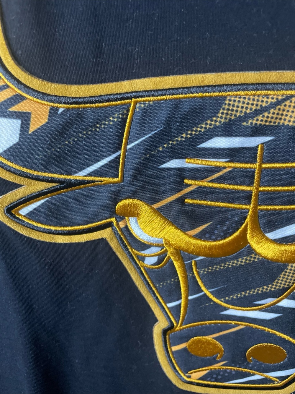 Pro Standard Embroidered Gold & Black Chicago Bulls Jersey Tee
